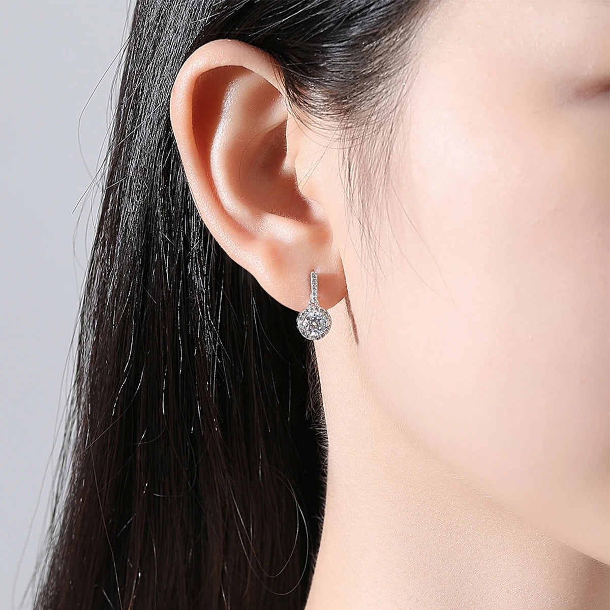 Round Stud Moissanite Earing New Listing Earring 925 Sterling Silver Elegant Korean Bridal Diamond Cute Fine Jewelry