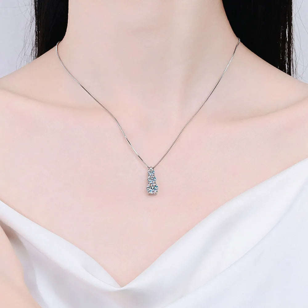 D VVS1 Moissanite Diamond Necklace for Woman Wedding Jewely with GRA 925 Sterling Sliver Plated 18k White Gold Necklace