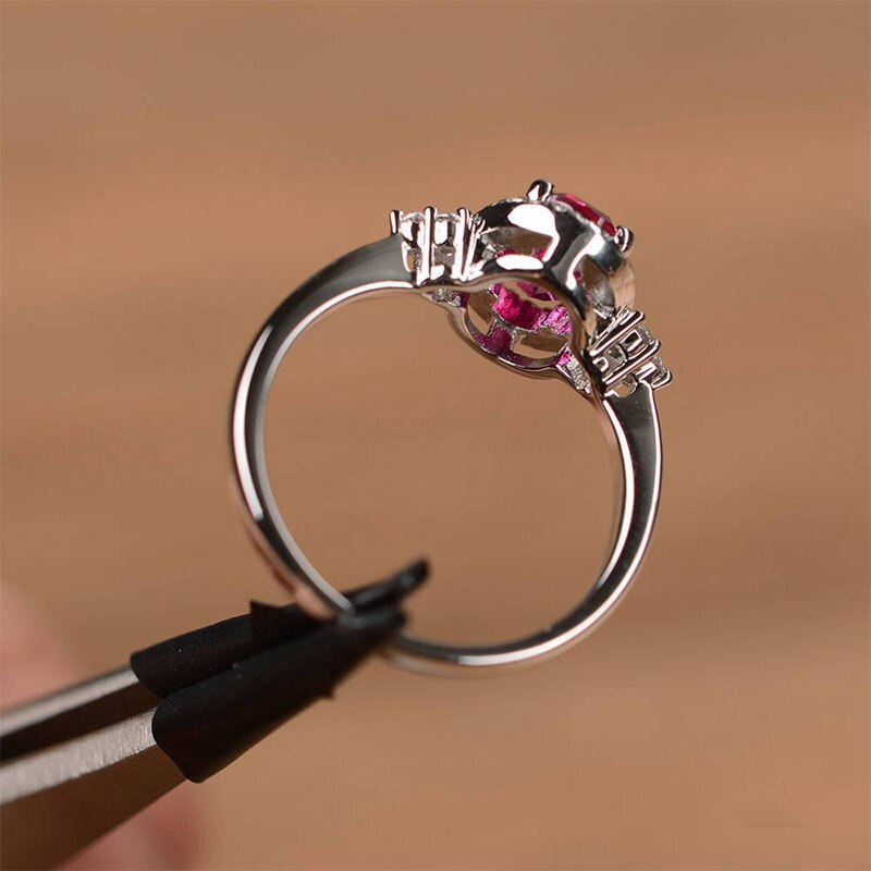 Bague en cristal CZ empilable en forme de cœur rouge sterling pour femme 